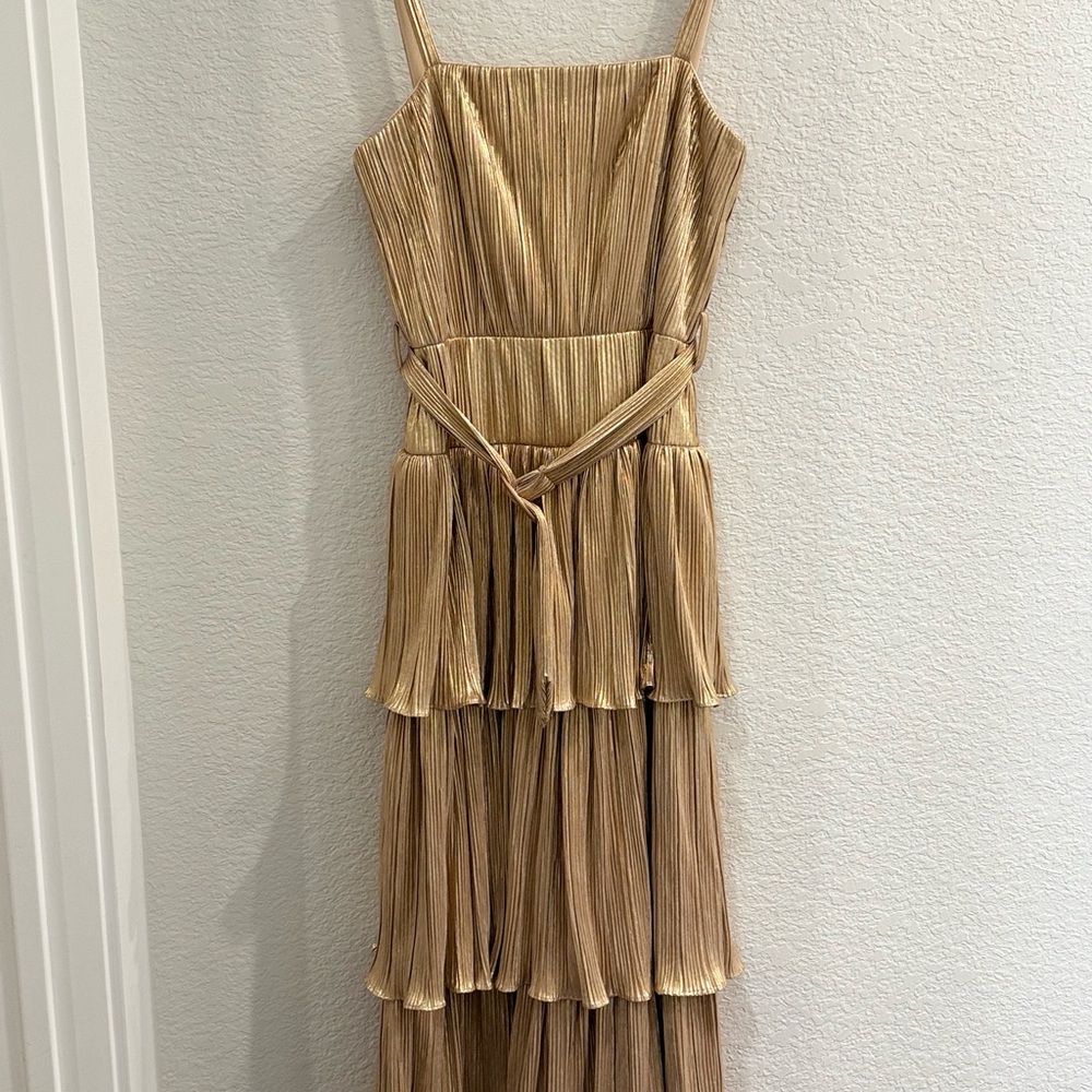NWT Mac Duggal Gold Pleated Dress